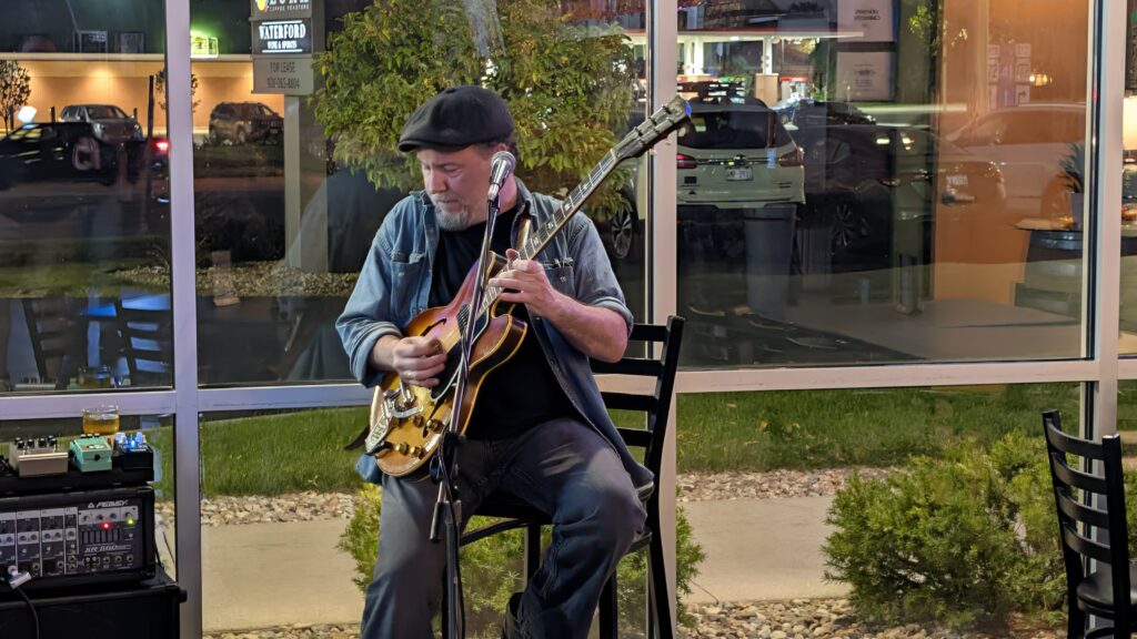 Matt Hendricks at Bellevue Tap ! performing live